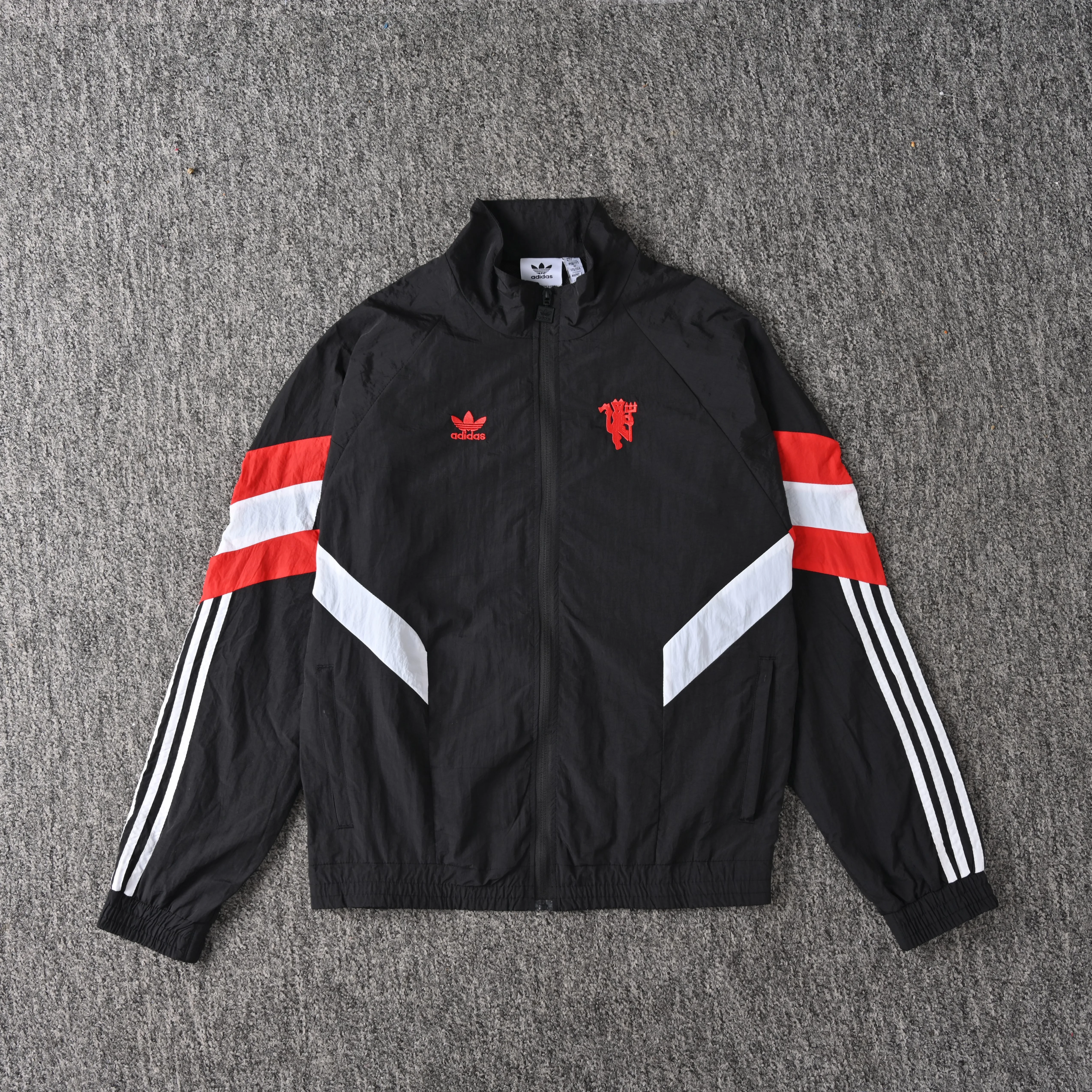 R1002 复古曼联风衣