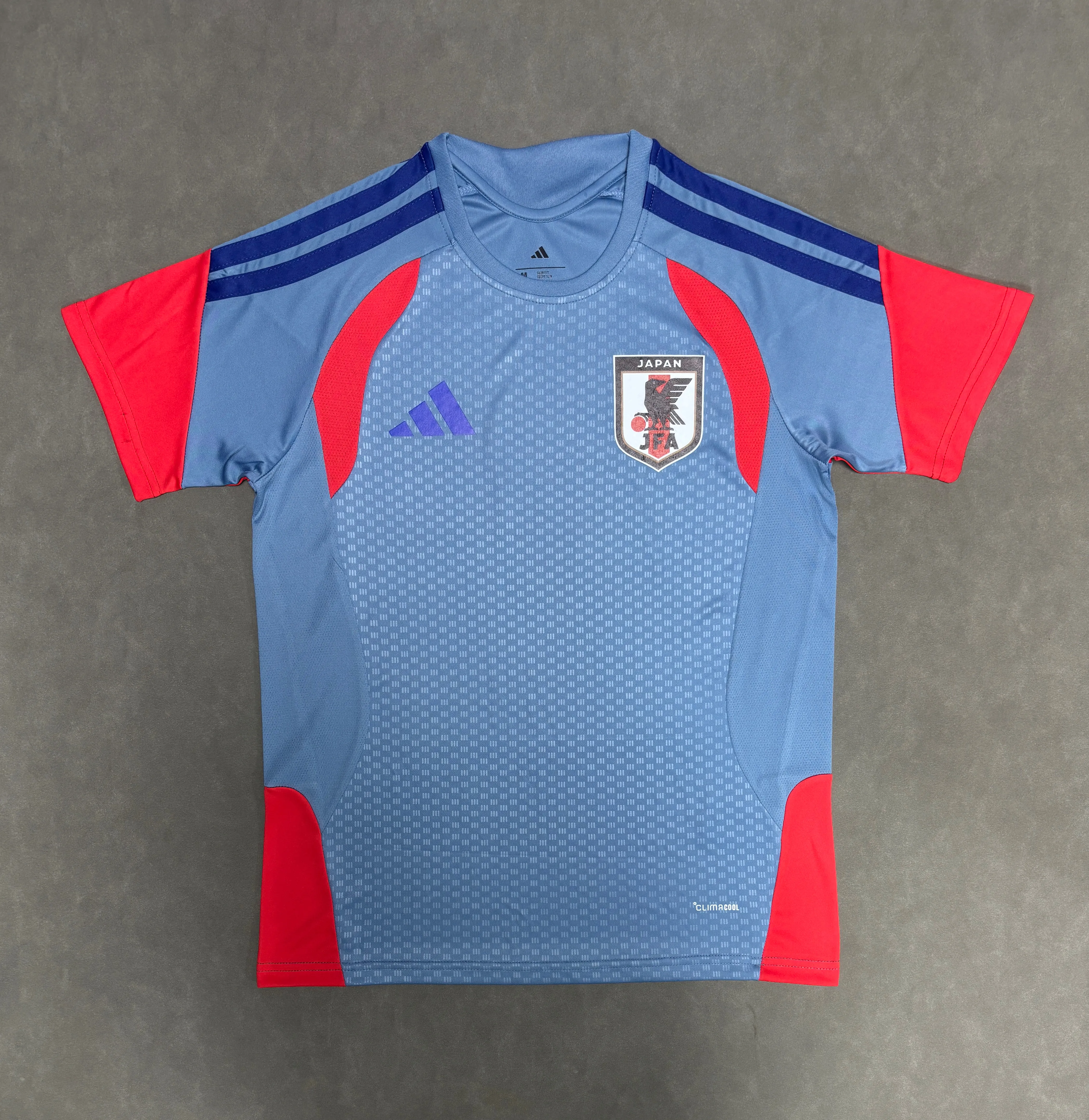 26-27日本队训练服天蓝色S-4XL
