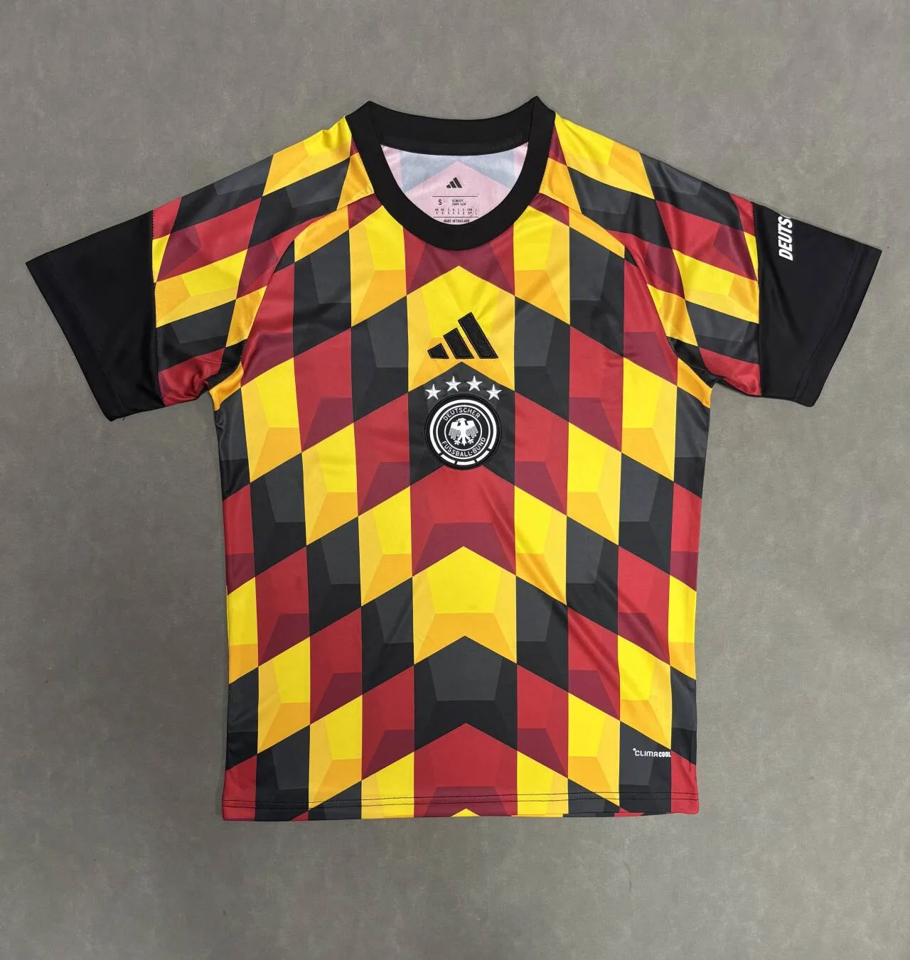 2627德国训练服黑黄色S-4XL