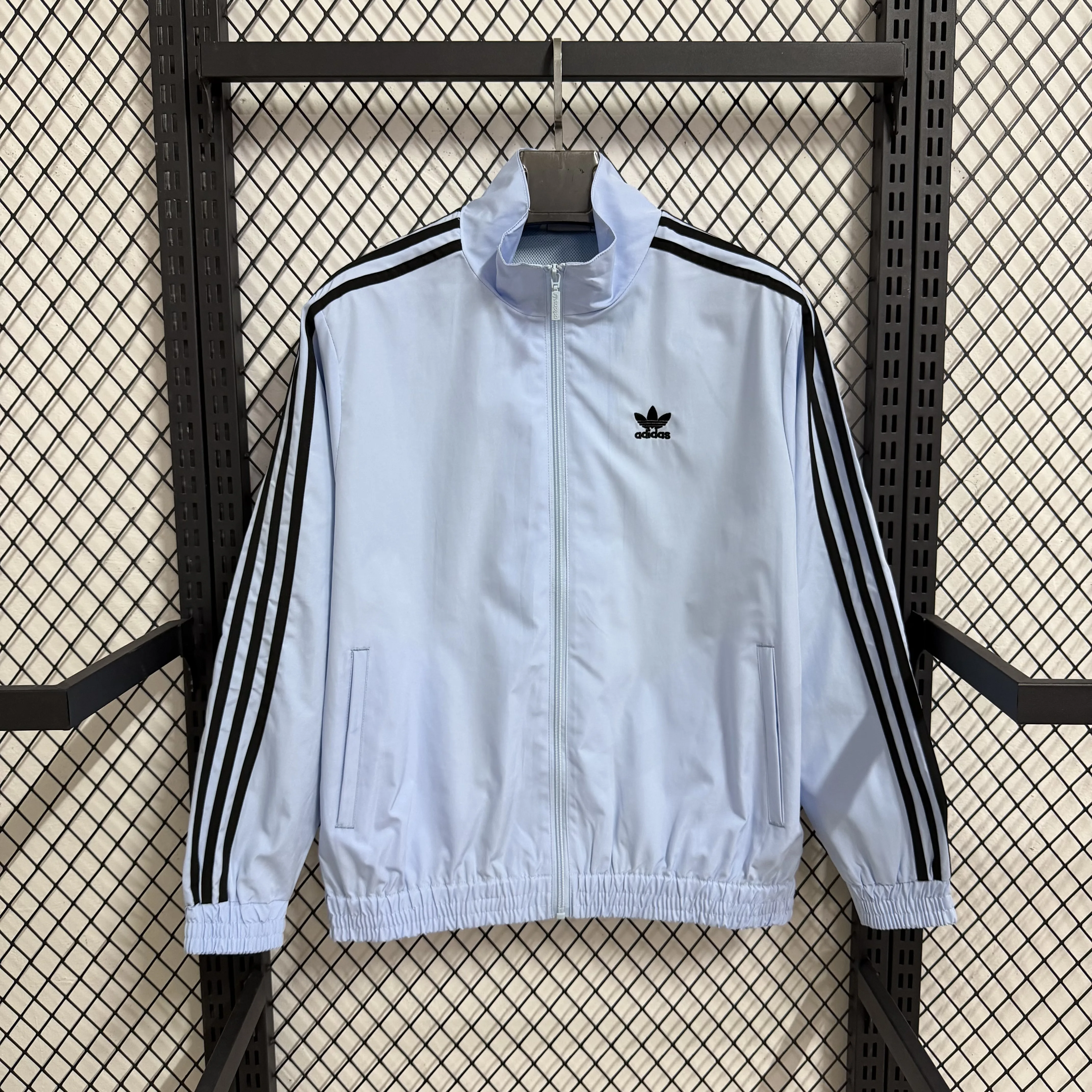 R1074 浅蓝阿迪荷花休闲防水风衣
