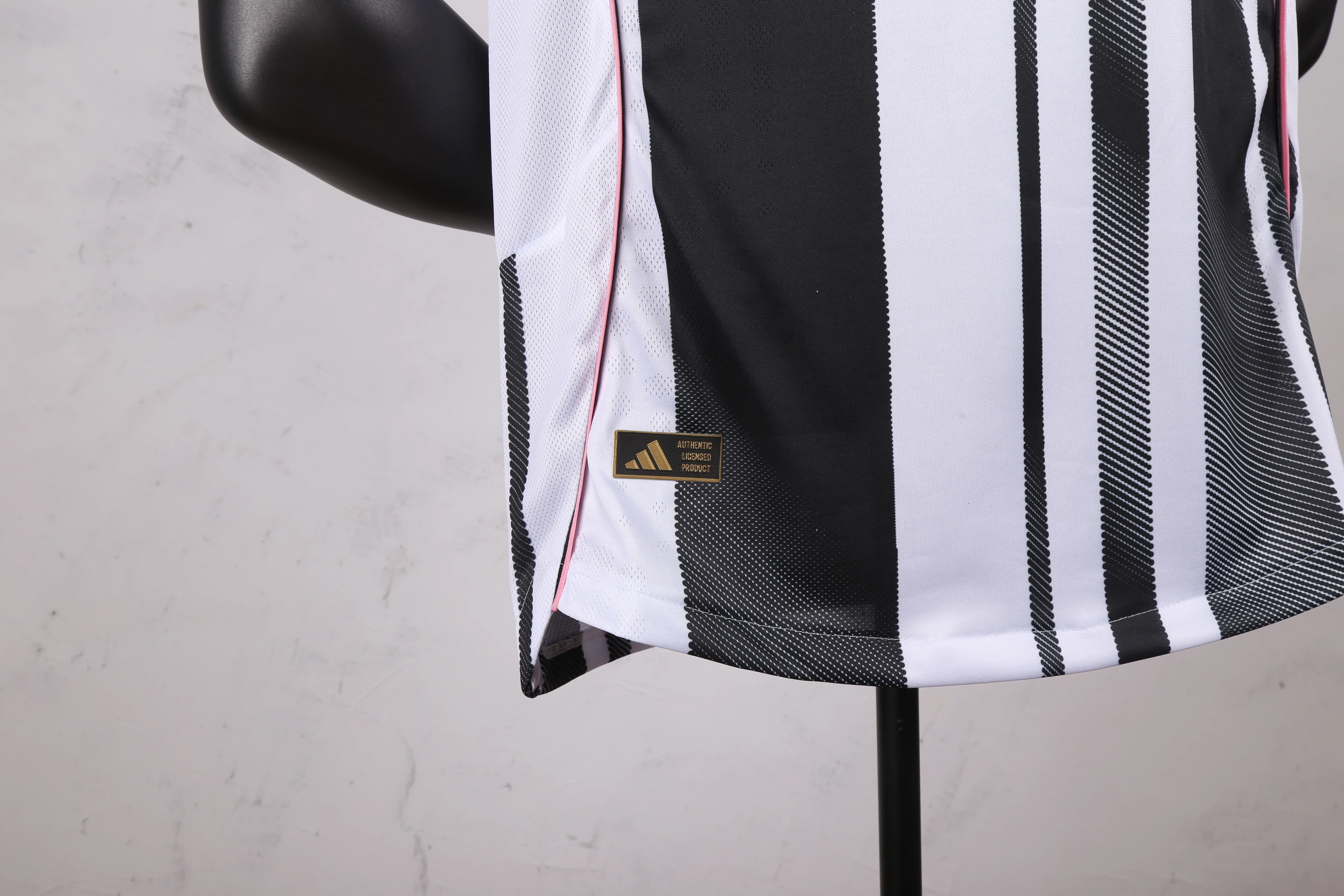 25-26尤文主场S-4XL