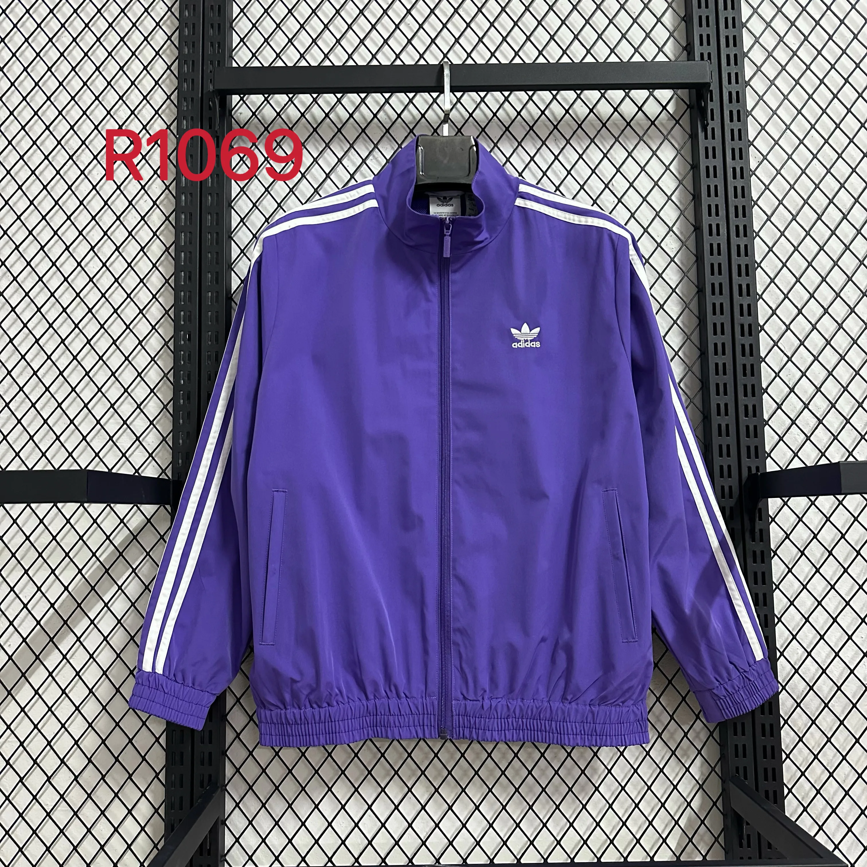 R1069 紫色阿迪荷花休闲防水风衣