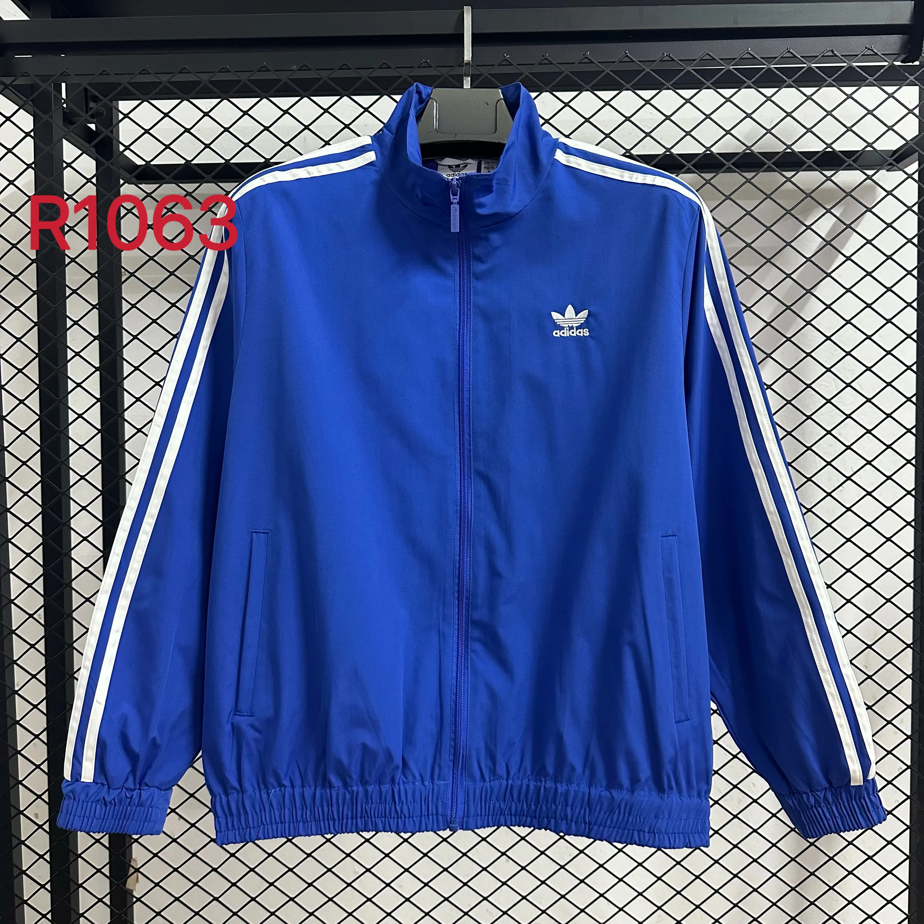 R1063 彩兰阿迪荷花休闲防水风衣