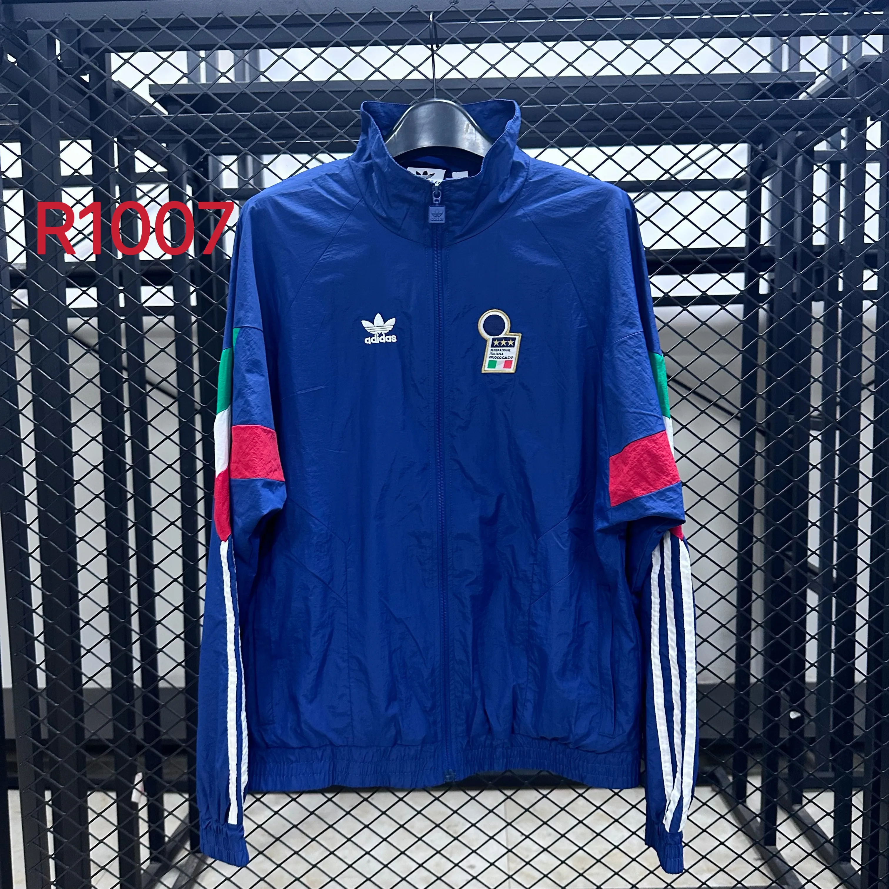 R1007 复古意大利风衣