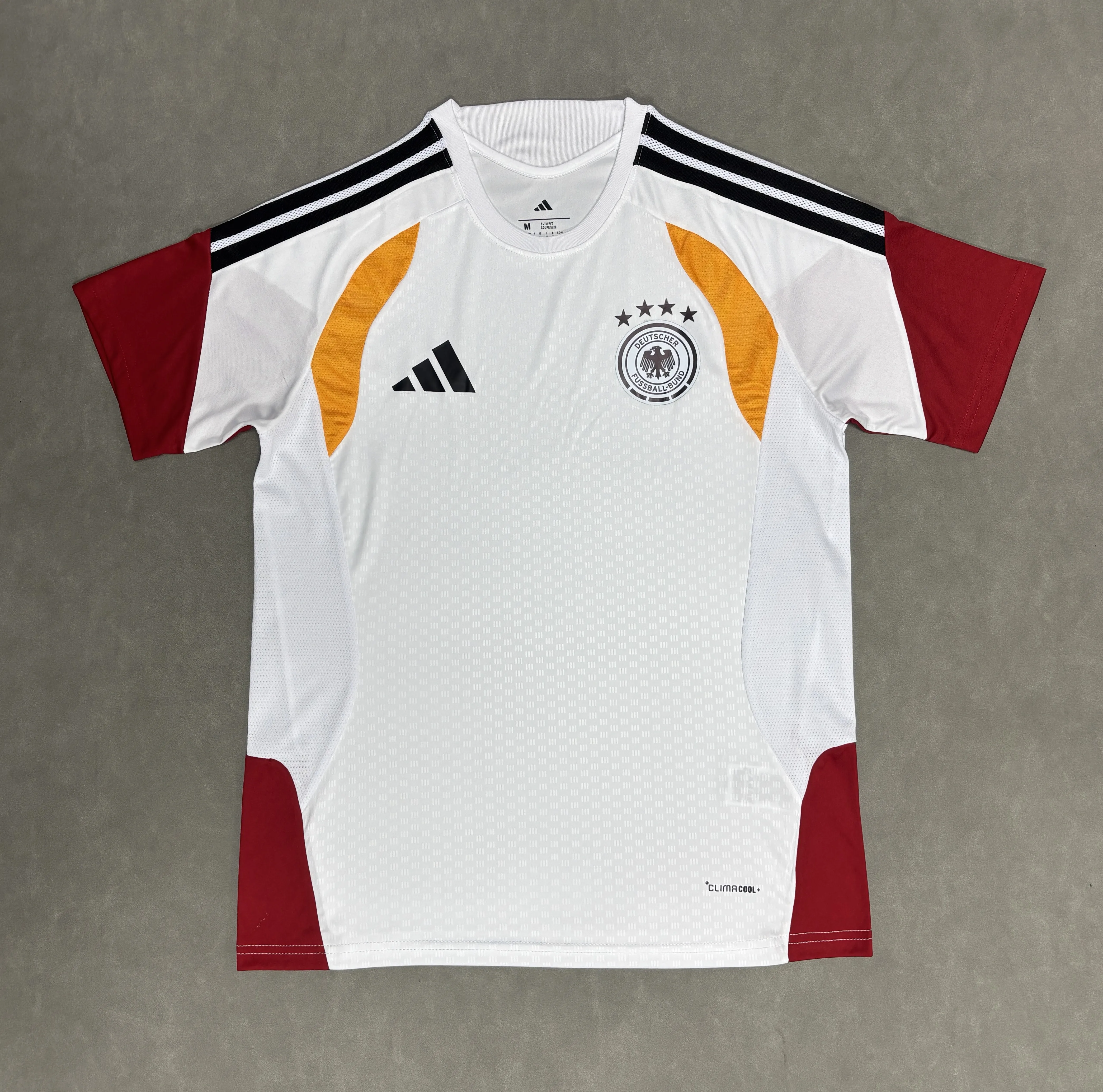 26-27德国训练服白色S-4XL