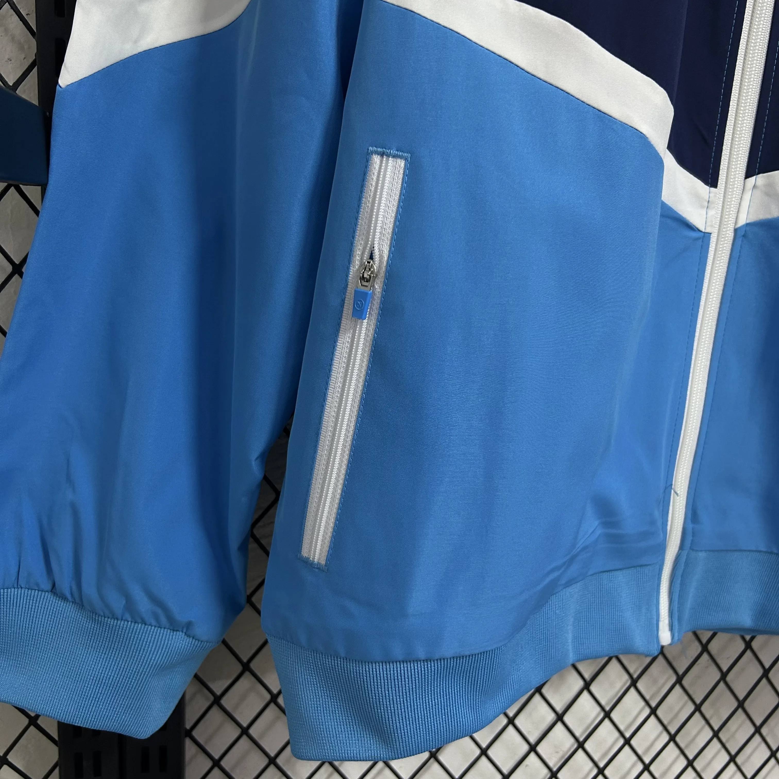 L1089 那不勒斯蓝配宝蓝防水训练风衣