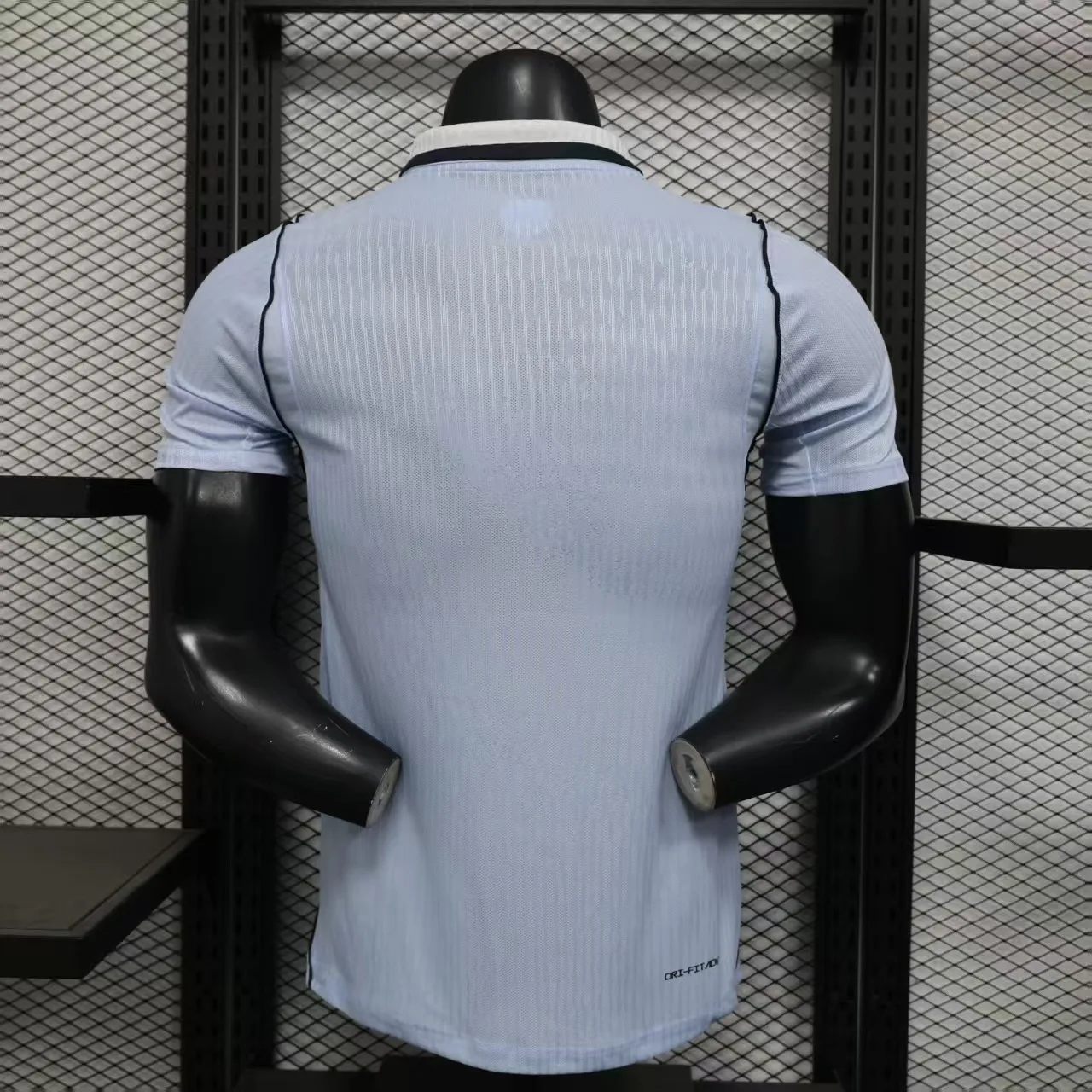 S-3XL26:乌拉圭主