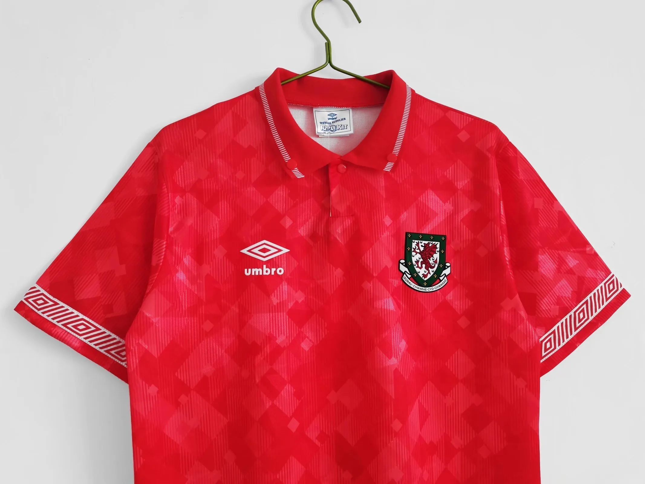 1990/92赛季威尔士主场8A