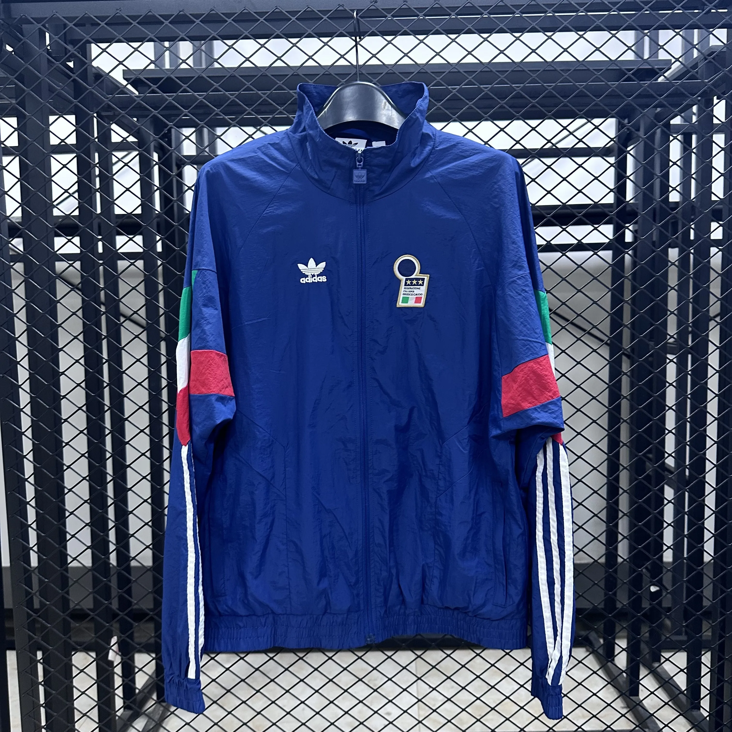 R1007 复古意大利风衣
