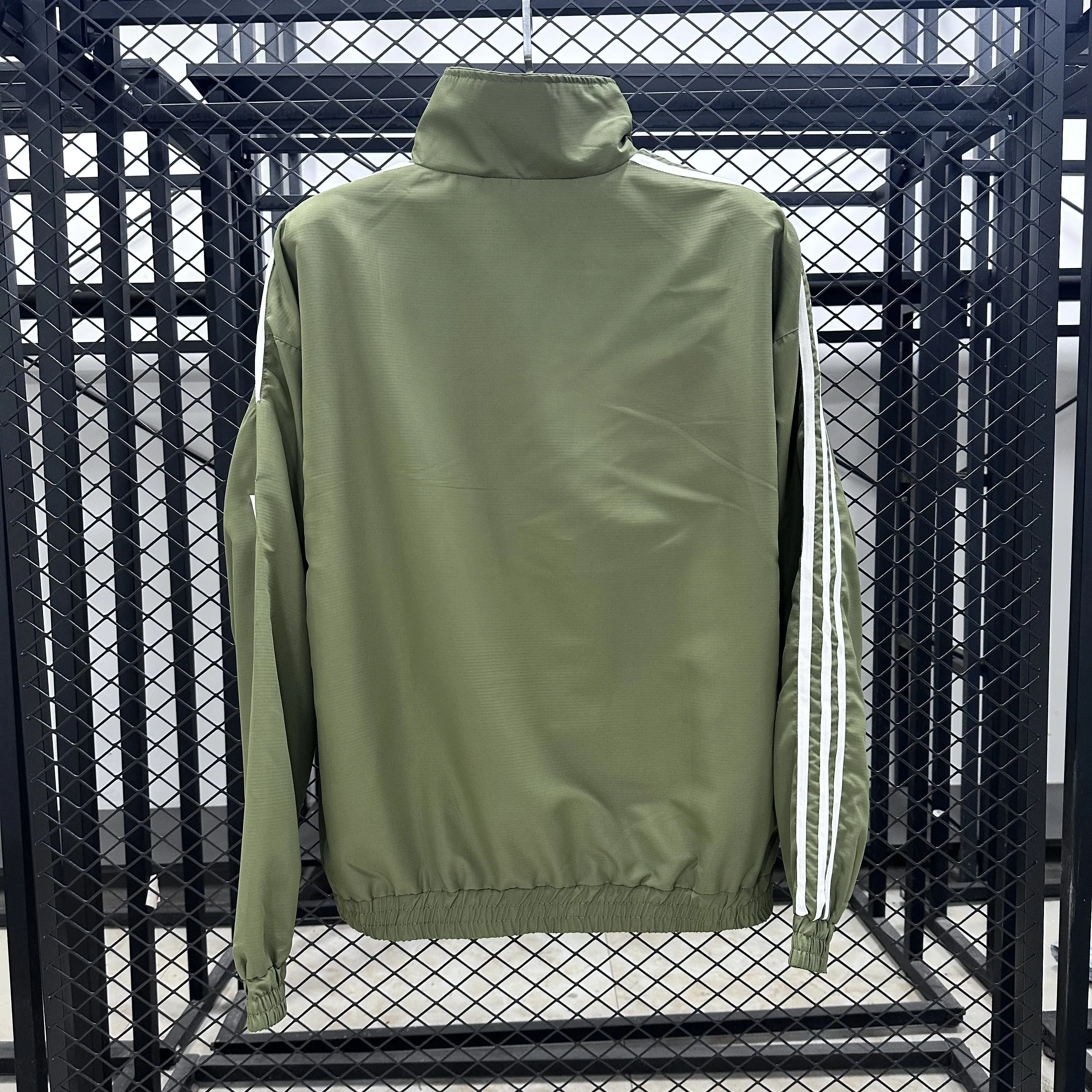 R1005 荷花休闲风衣